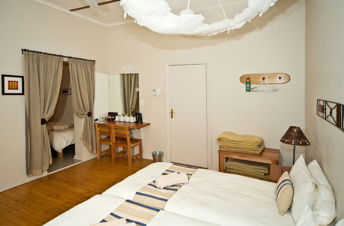 Family Room - 1