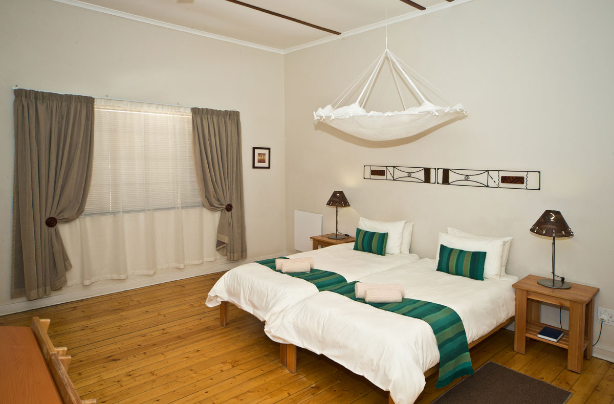Twin Room - 1