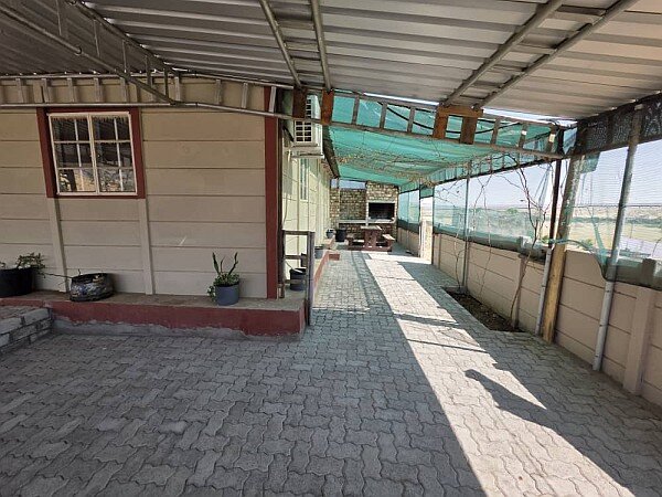 3 Bedroom Family House
