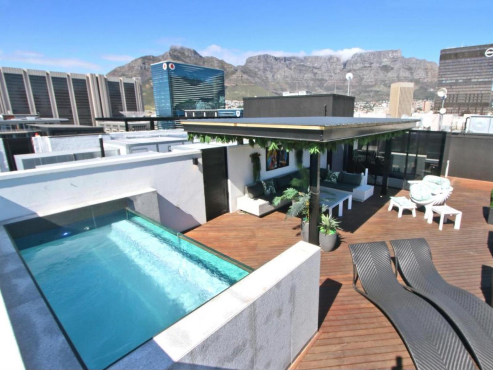 Crayfish Penthouse @ The Onyx