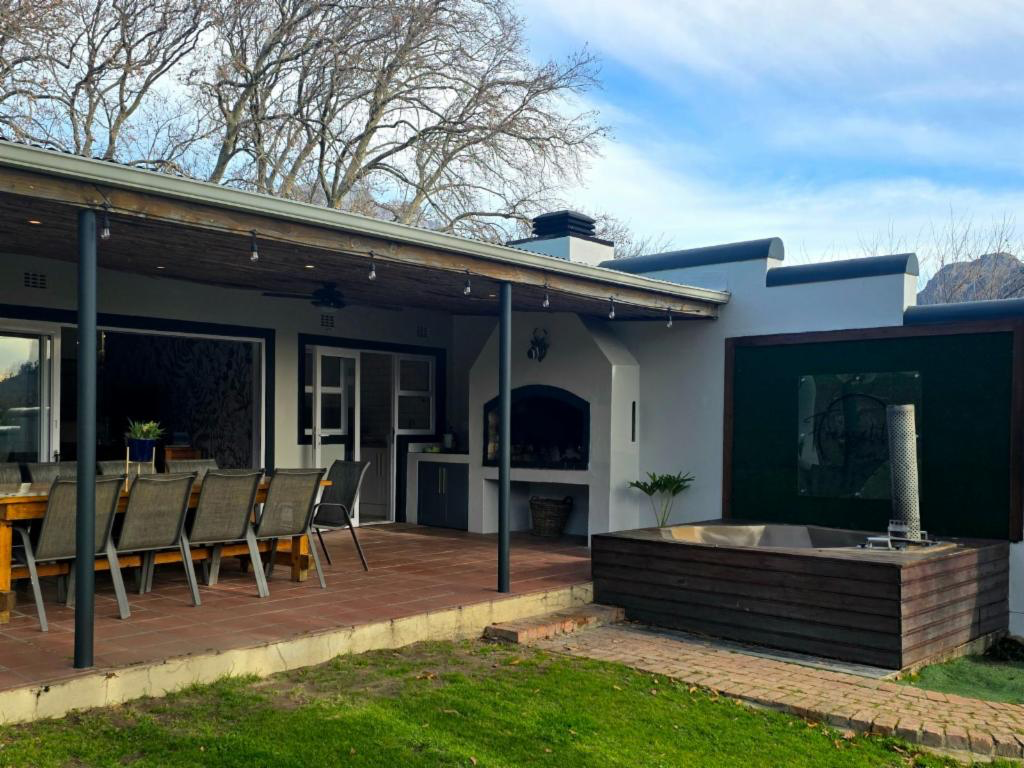 Franschhoek Farm Cottages – Sonskyn Villa