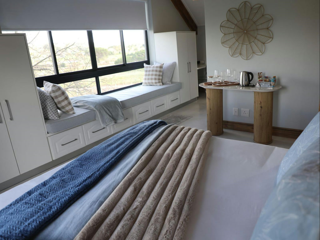 Cottage Queen Ensuite Two - 1