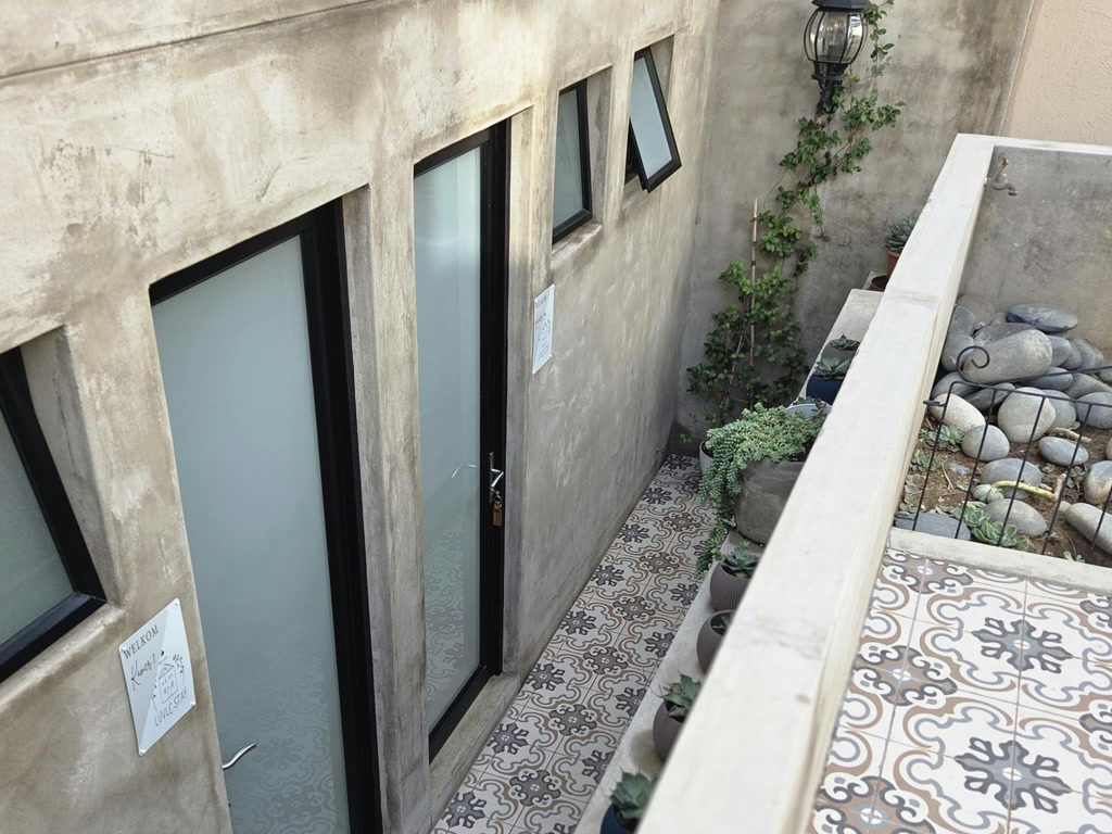 Luvlé Lux gallery