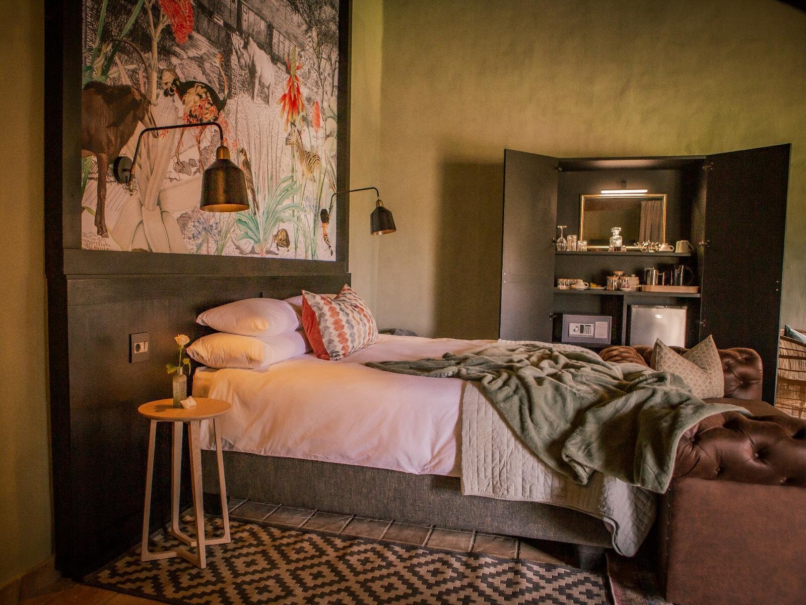 Classic Safari Twin Room - 1