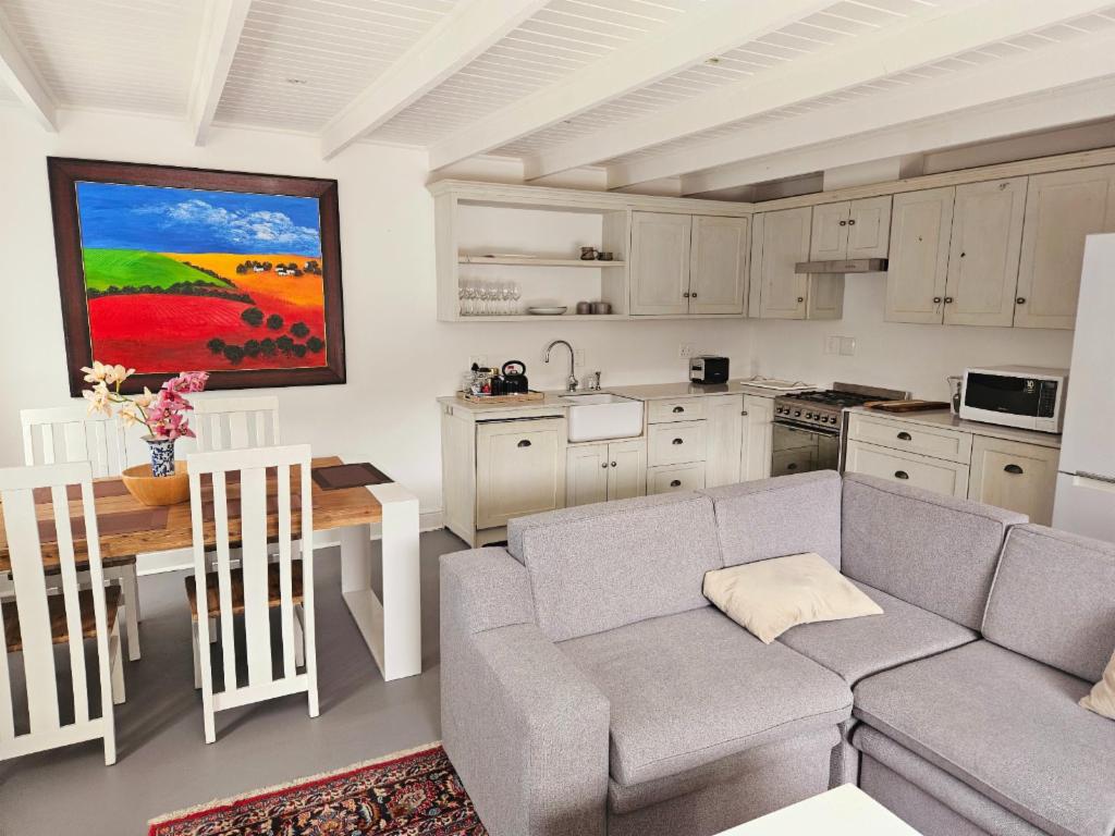 Pinotage Luxury Collection – 9A Herte Suite gallery