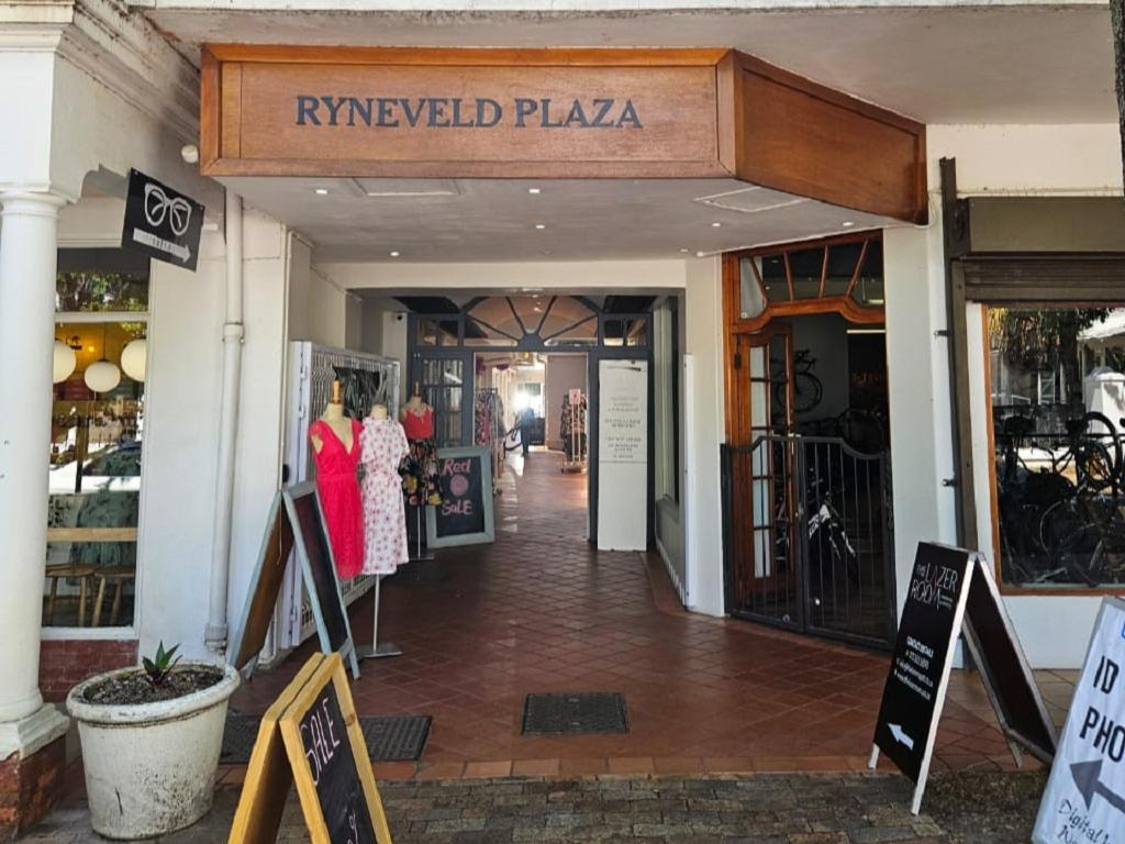 Pinotage Luxury Collection – 16 Ryneveld Suite gallery