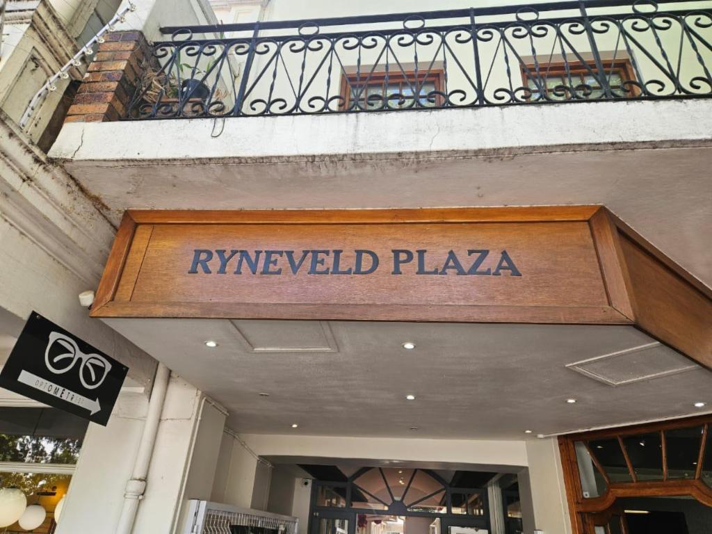 Pinotage Luxury Collection – 16 Ryneveld Suite gallery
