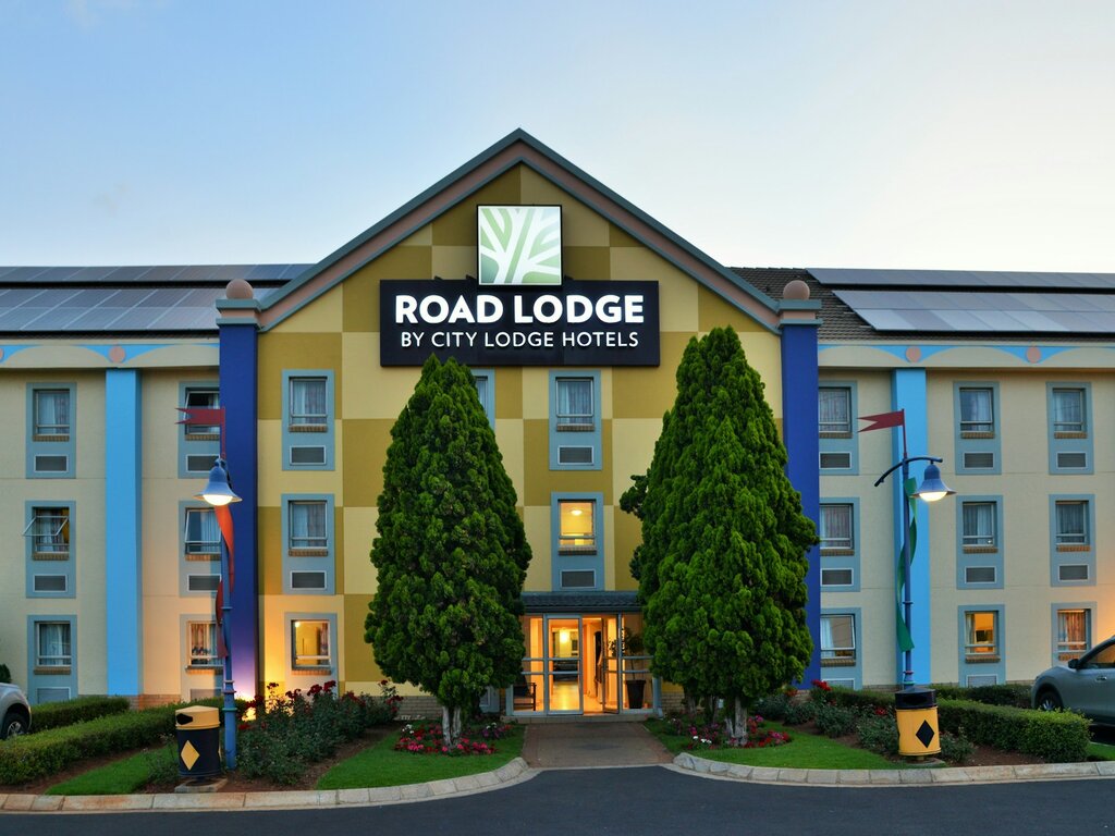 Road Lodge Carnival City gallery