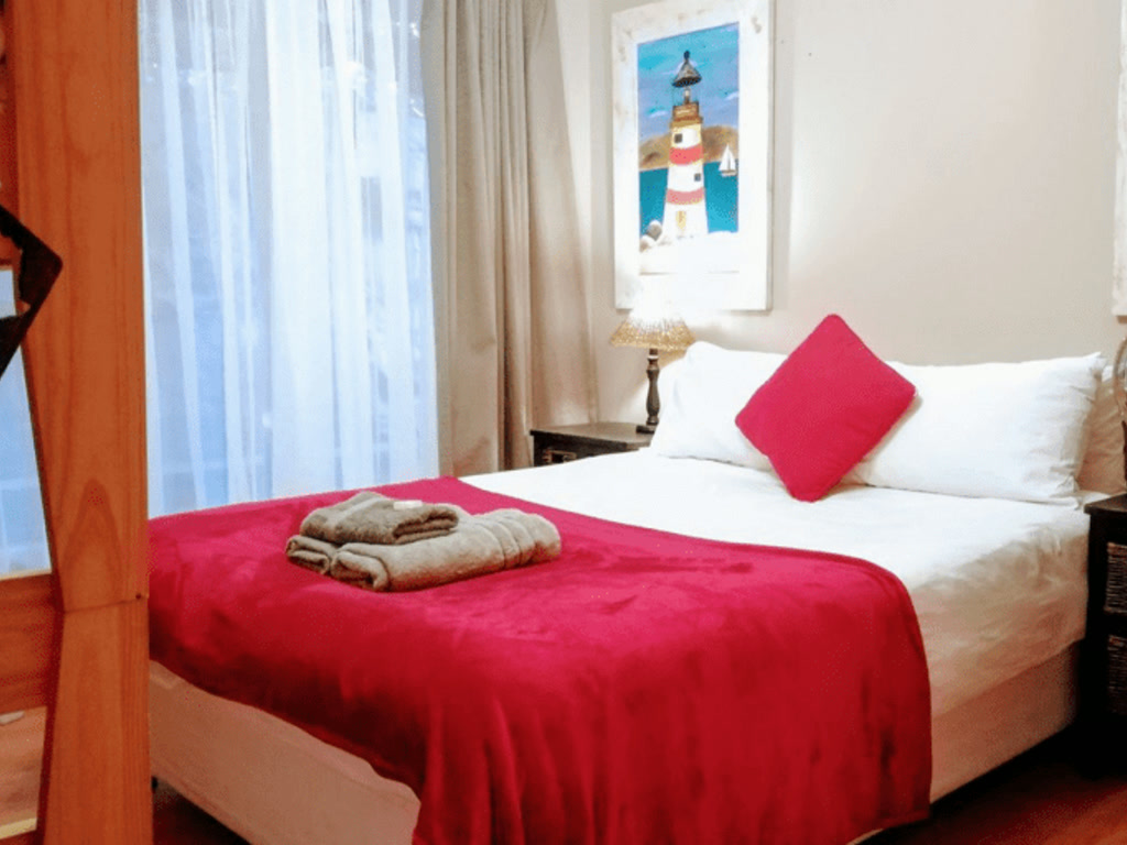 SaltyCrax Backpackers gallery