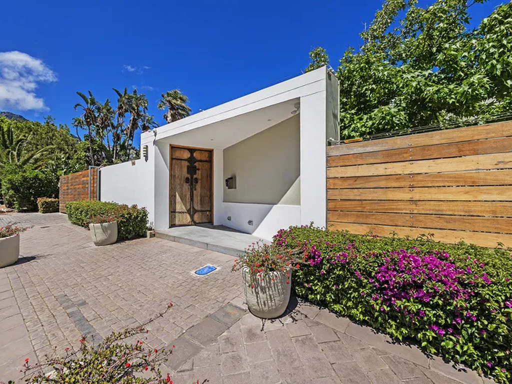 Shanklin Villa gallery