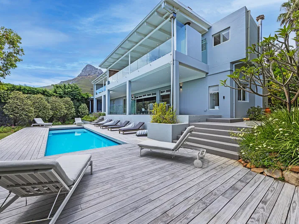 Shanklin Villa gallery