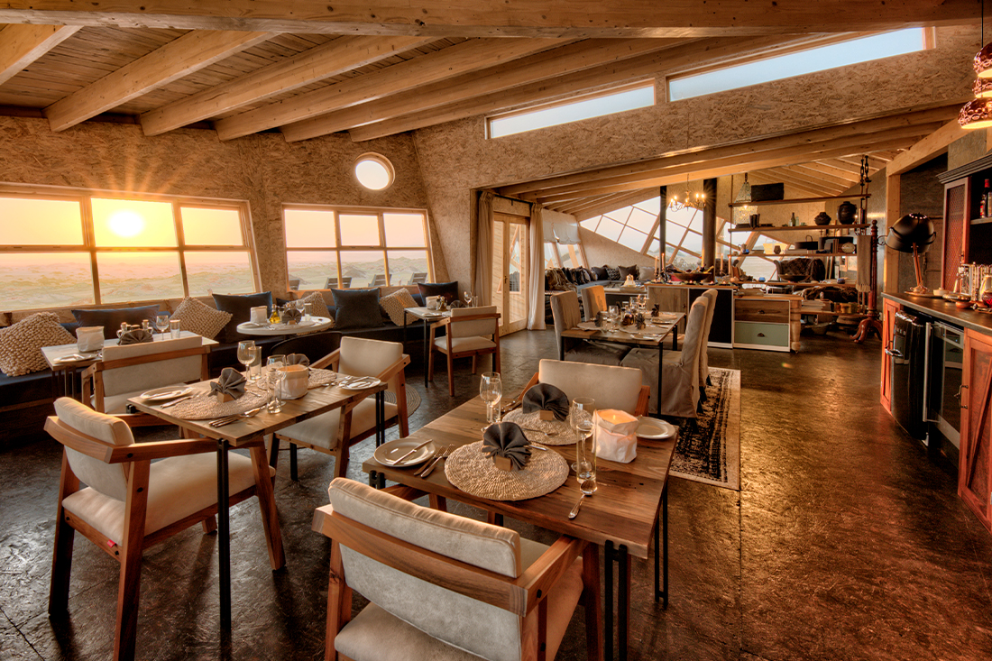 Shipwreck Lodge gallery
