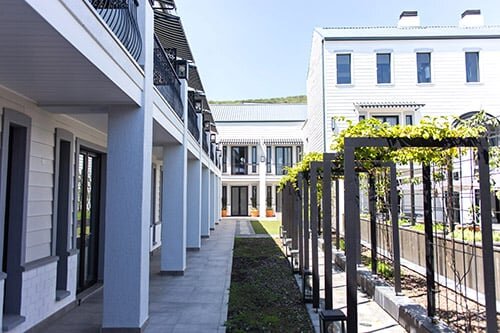 Courtyard Fountain Level