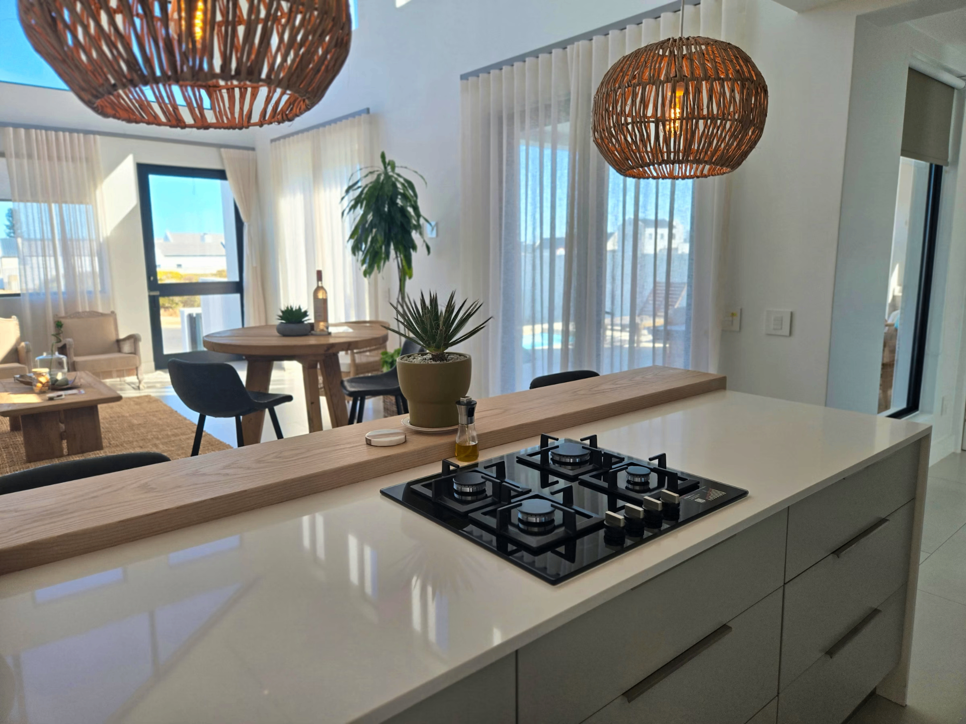 Yzer Heights: Relaxed Luxury Stay gallery